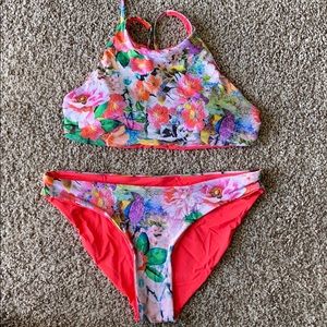Two piece high waisted bottoms bikini